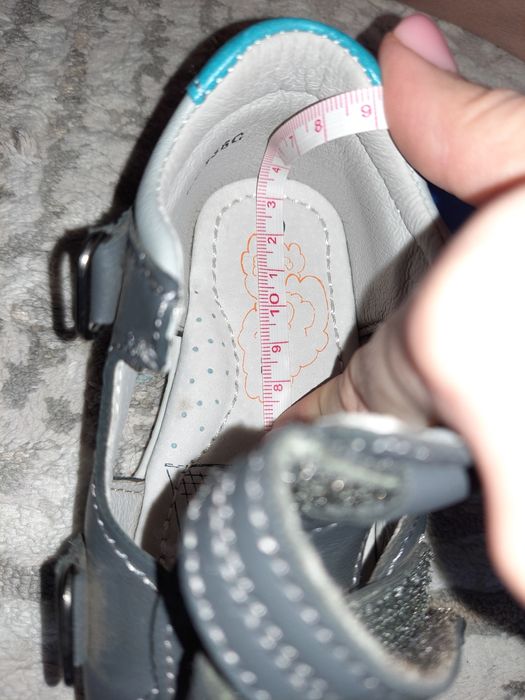 Сандали детские 22 размер