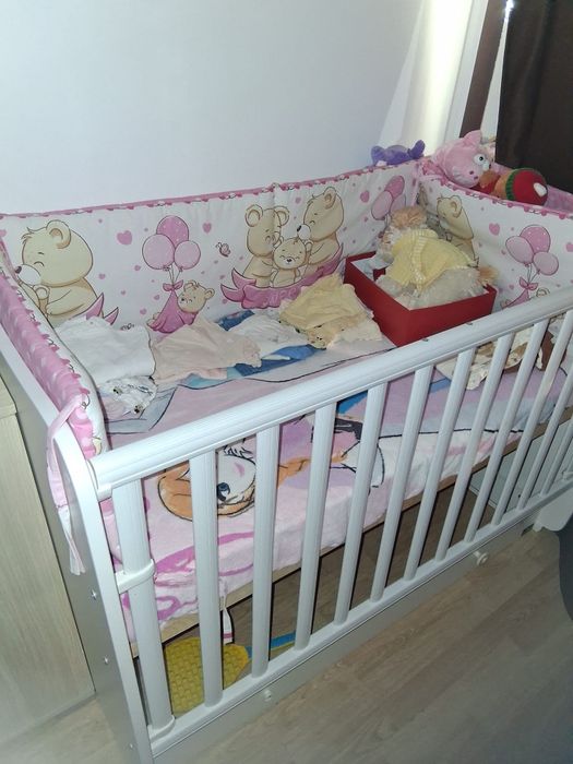 Vând pătuț pentru copii