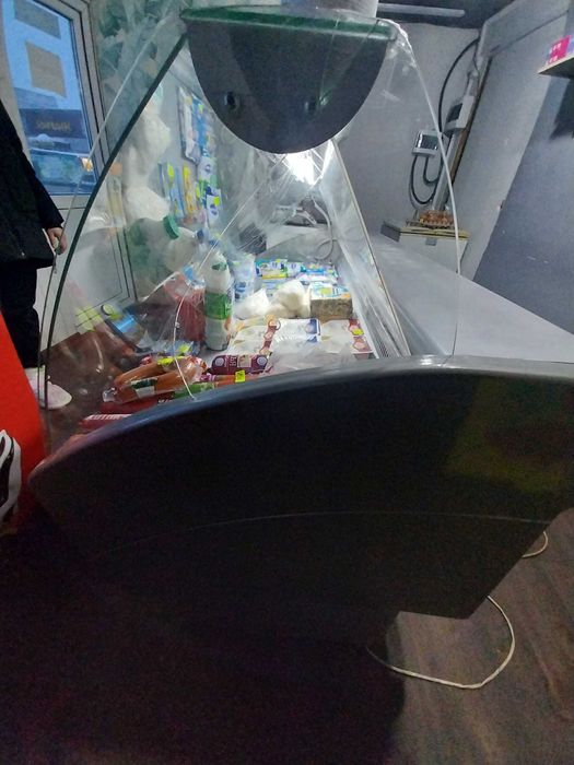 витрина морозильная