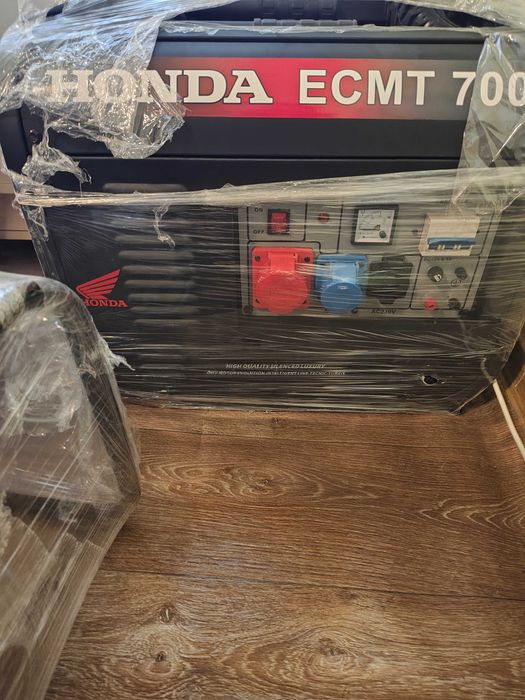 Generator și Pompă de apă noi.