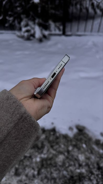 Iphone 16 pro max белый