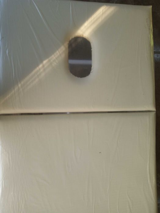 Массажный кушетка продается