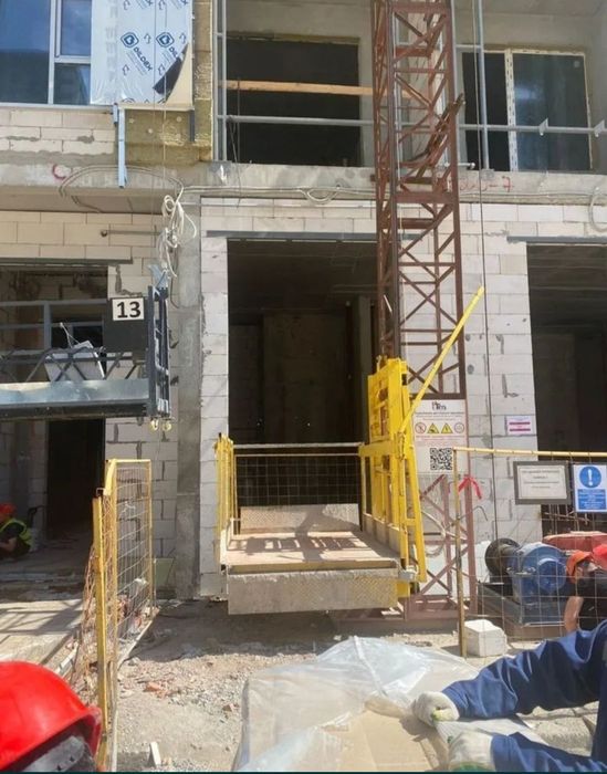 спецтехники грузовой кран