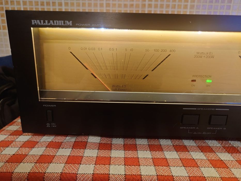 Vând putere Palladium LA-1200
