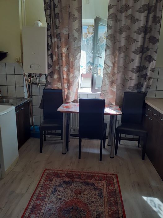 Vand apartament 2 camere