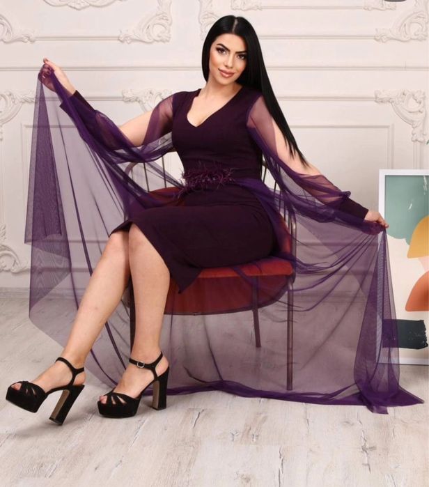 Продам платья Турция