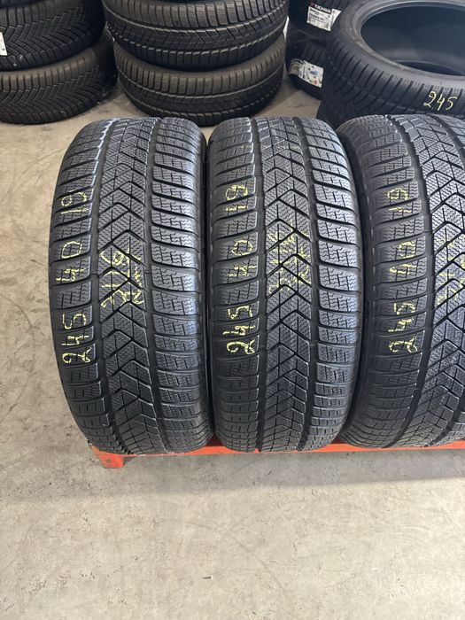 Anvelope Iarna 245/40/19 Pirelli SottoZero 3 RFT 245 40 19 R19