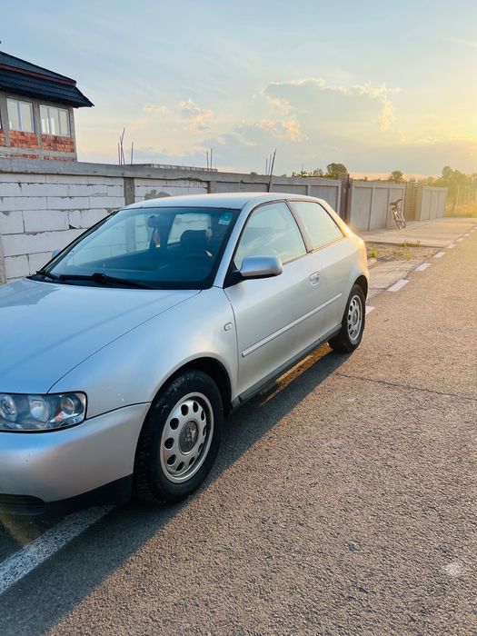 Vând Audi a3  mașina