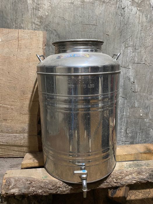 Неръждаем съд за ферментация и съхранение на вино, 50 л