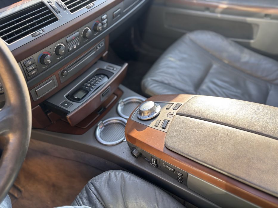 Dezmembrez E65 730d 218cp NFL 2004 3.0 M57