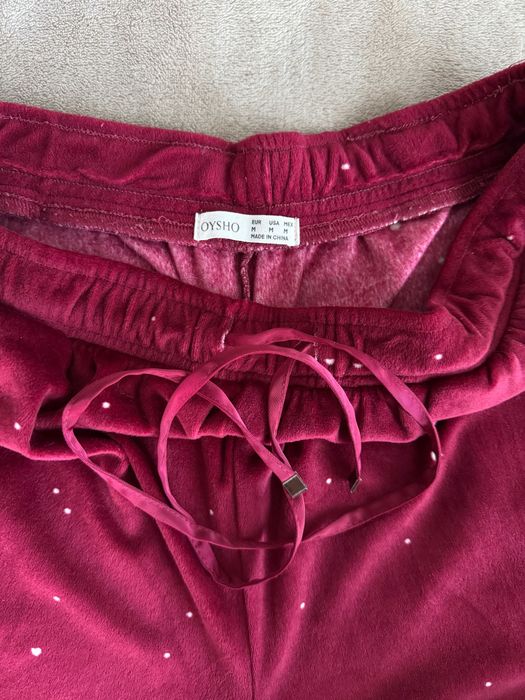 Червена плюшена пижама, Oysho, M размер