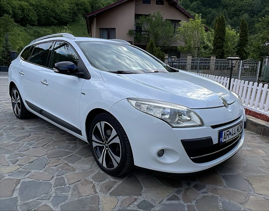 RENAULT 11 2012 — imagine 2