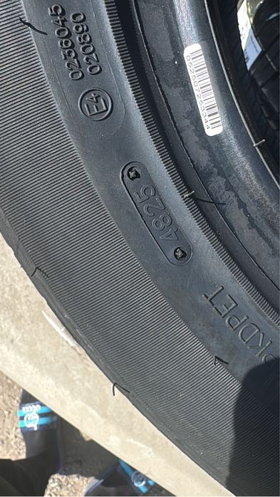 Продам шины б/у 14