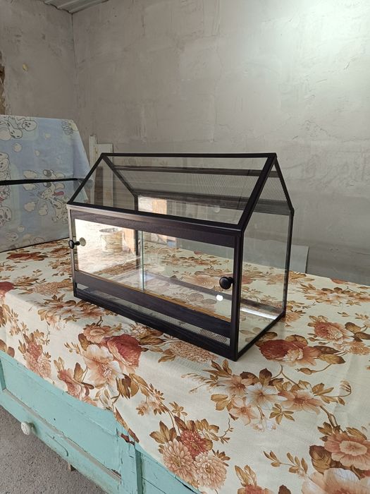 Террариум новый в наличии.