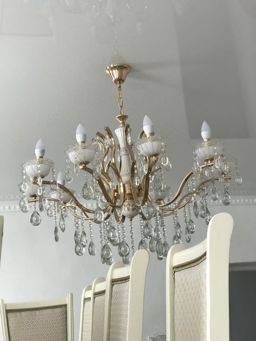 люстра в зал