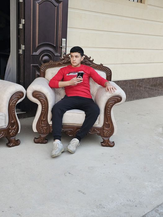 Restavrasiya devan kreslo