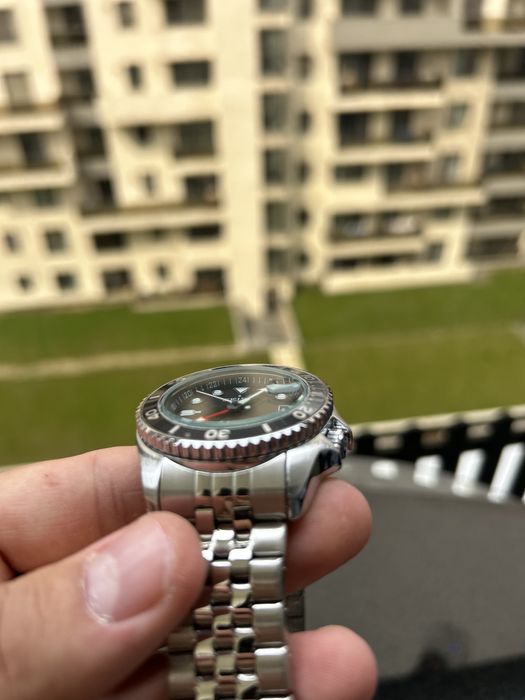 Seiko Mod GMT Bruce Wayne – Automatic – Nou – Full Box