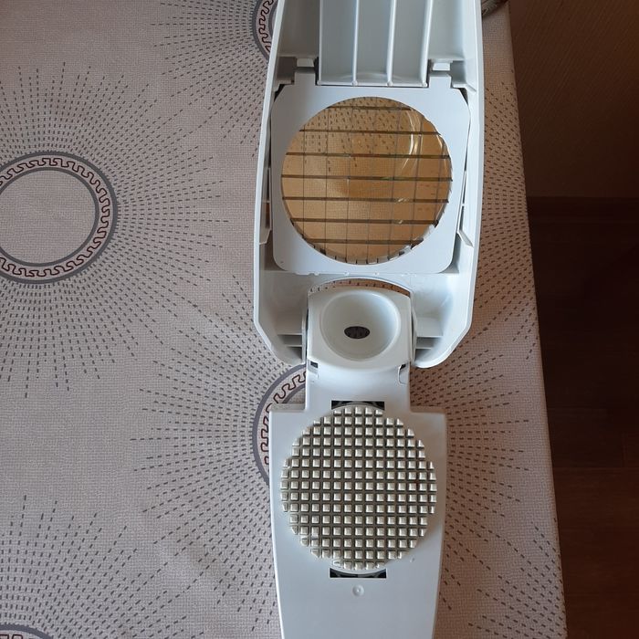 Терка и форма для выпечки