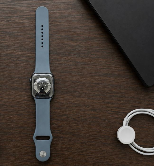 Продам apple watch 7 series 45mm