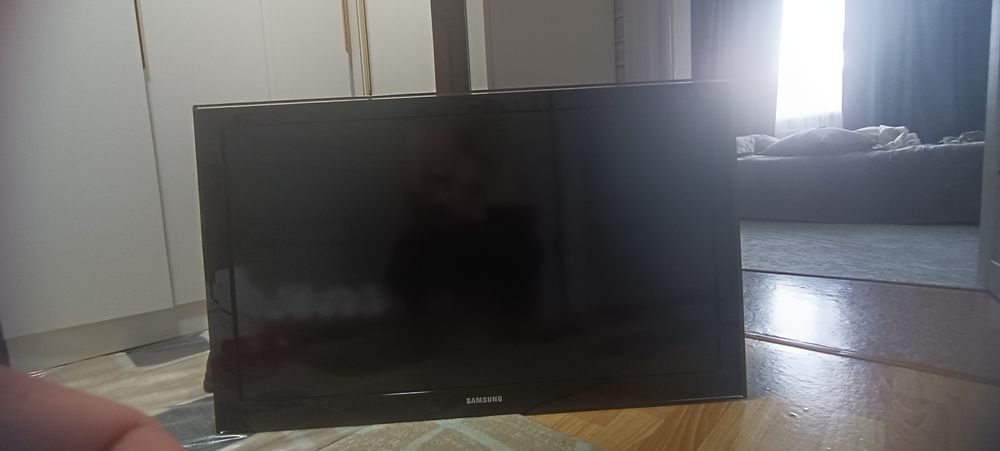 Телевизор самсунг