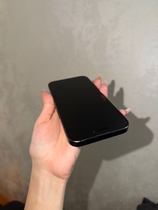 Iphone 15 Pro без гарантий