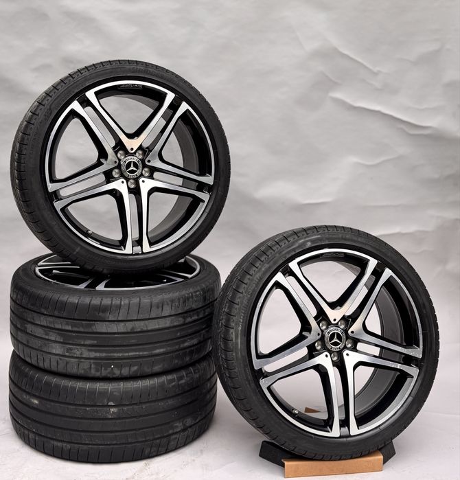 Оригинални джанти с гуми 22 цола Mercedes amg