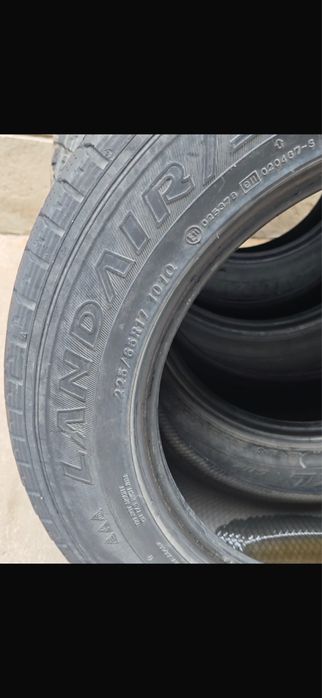 Продаю шины falken landair