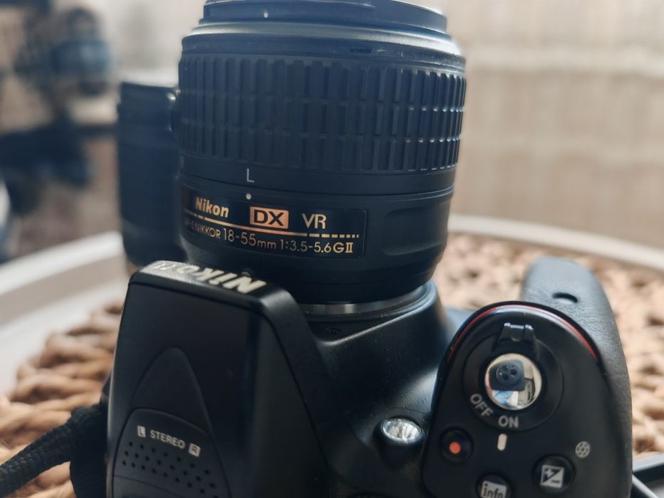 Nikon D5300 obiectiv 18-55mm DX VR GII + DX 18-135mm