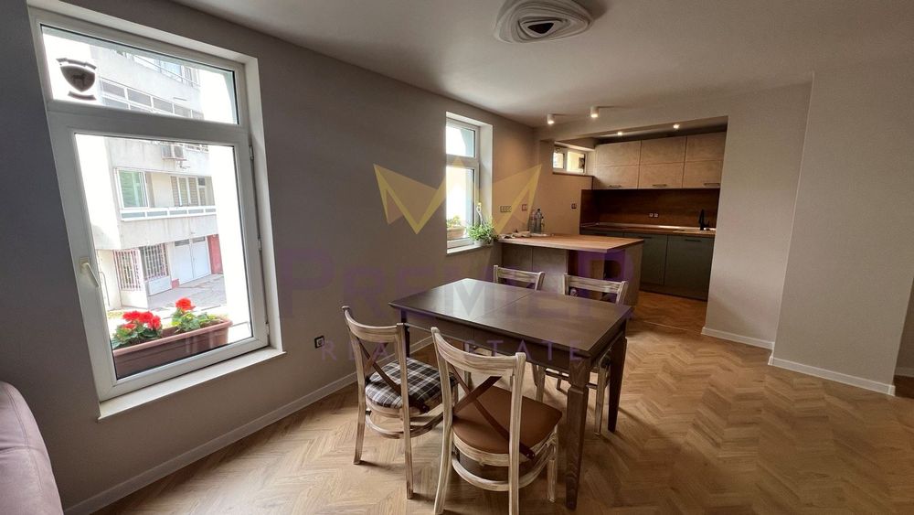 Дава се под наем Тристаен апартамент в Варна, Чайка - 110 кв.м за 1100 € - Снимка #9