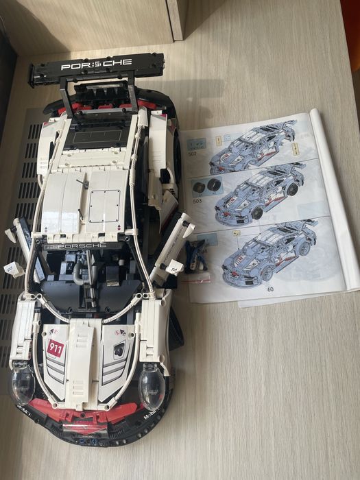 Porsche 911 GT3 RS ,2728 деталей
