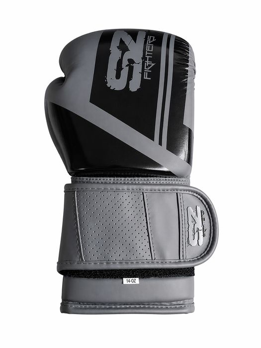 Боксови ръкавици и бинт