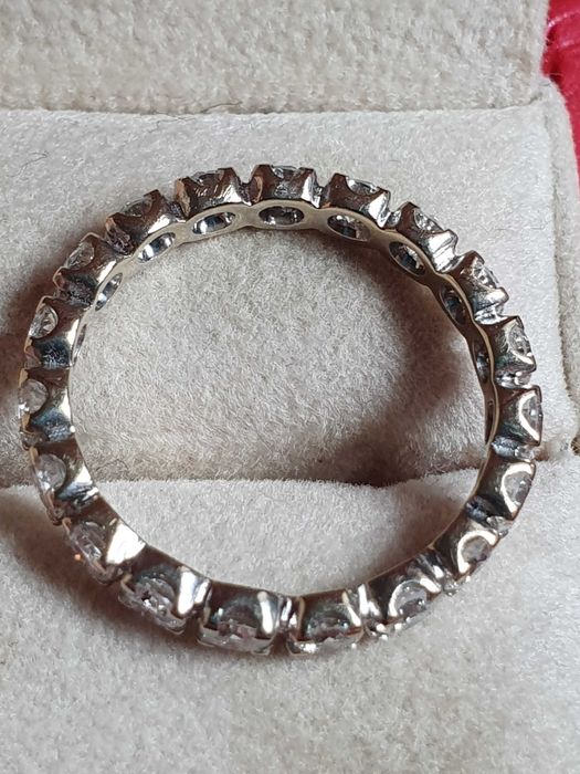 Unicat Extravagant Eternity Memory aur alb18k diamante naturale 2ct