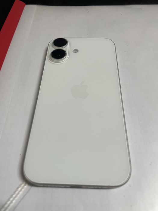 Iphone 16 с гарантией