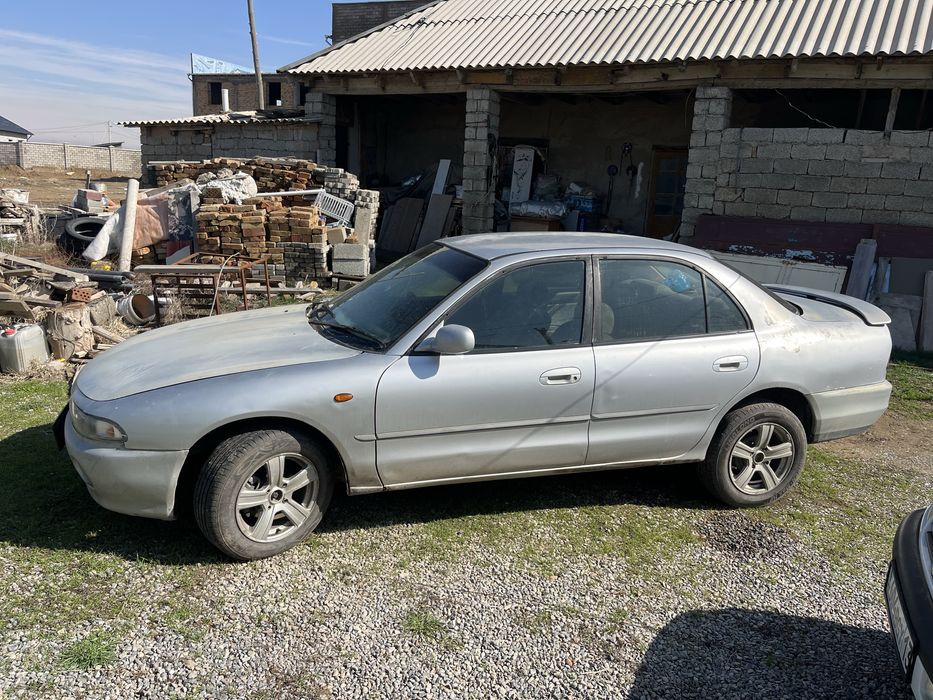 Митсубиси галант продам или на запчаст