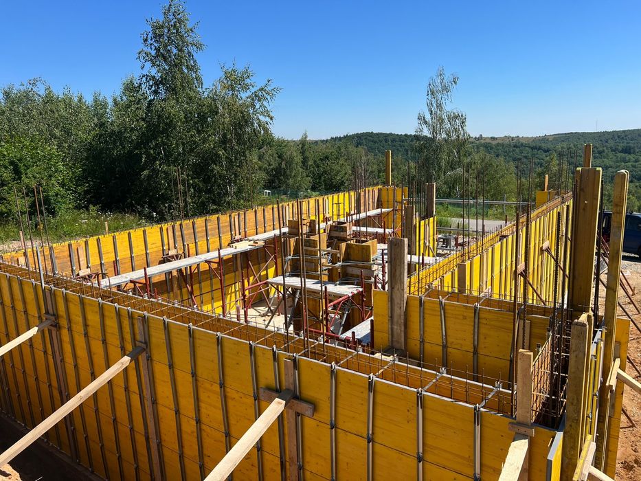 Inchirieri panouri cofraj ,popi metalici ,grinda H20 , schela metalica
