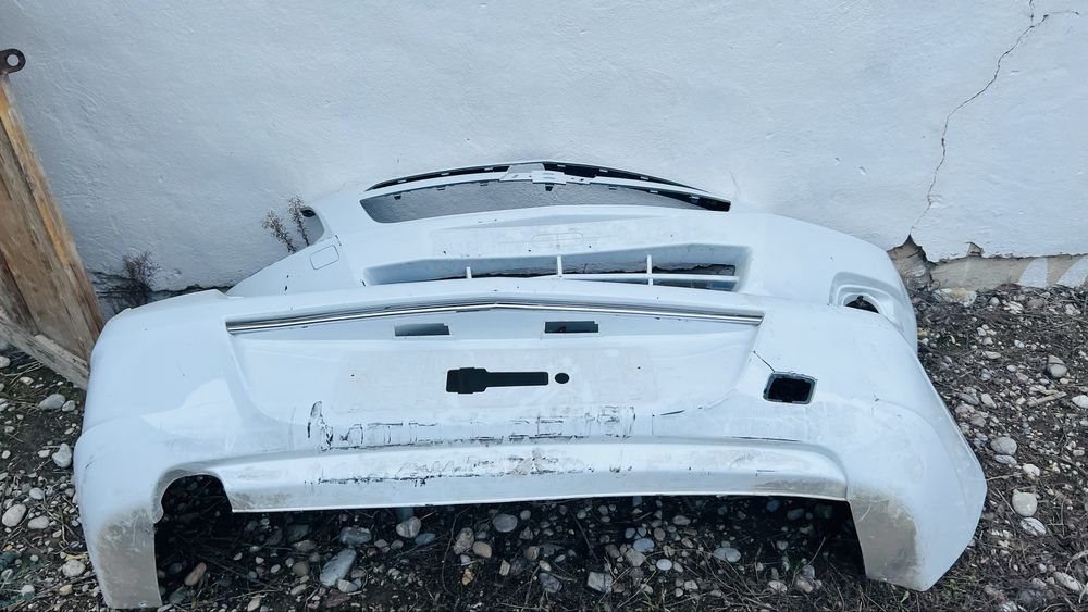 Садовый стол, бамперы клбальт