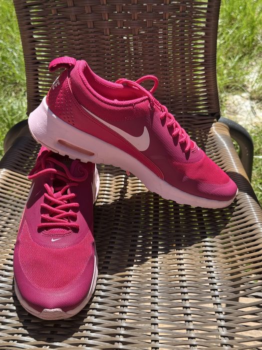 Adidasi Dama Nike Airmax Thea