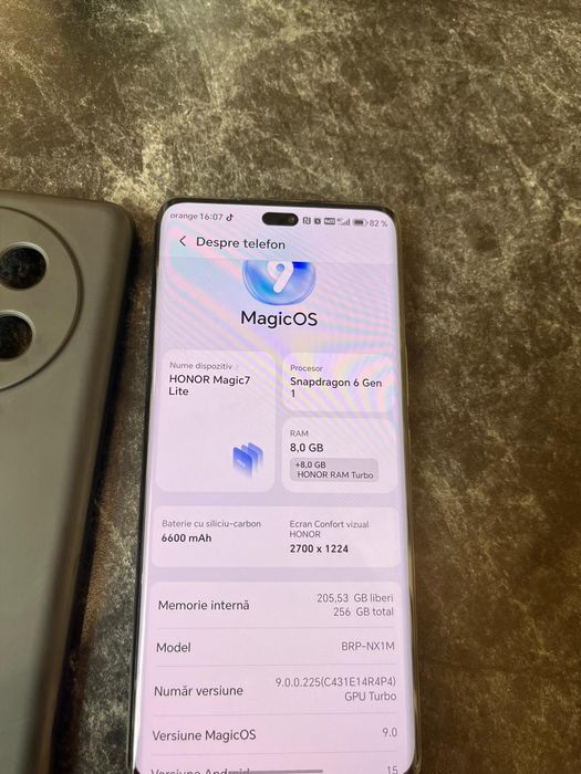 Vand  honor magic 7 lite impecabil!