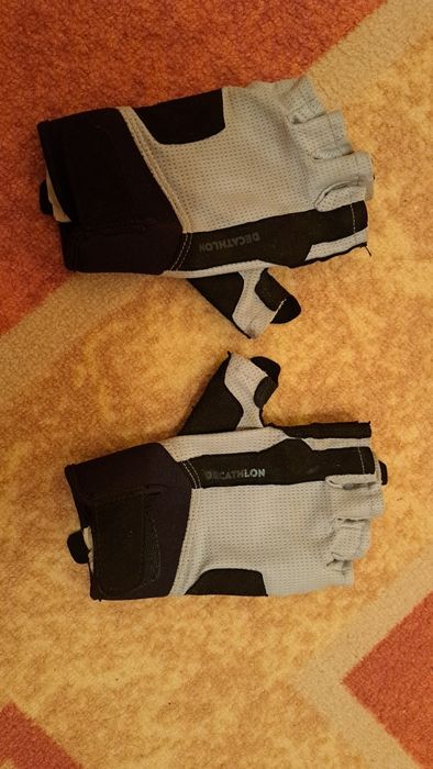 Ръкавици за лостове или фитнес