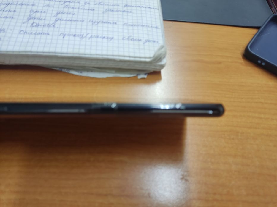 Продам нерабочий Poco X3 pro