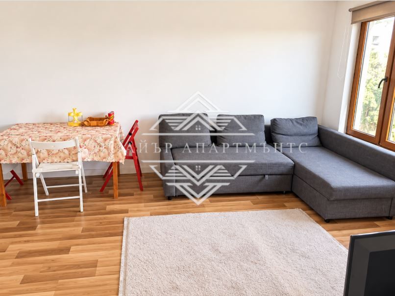 Продава се Двустаен апартамент в Бургас, Център - 61 кв.м за 2607 €/кв.м - Снимка #3