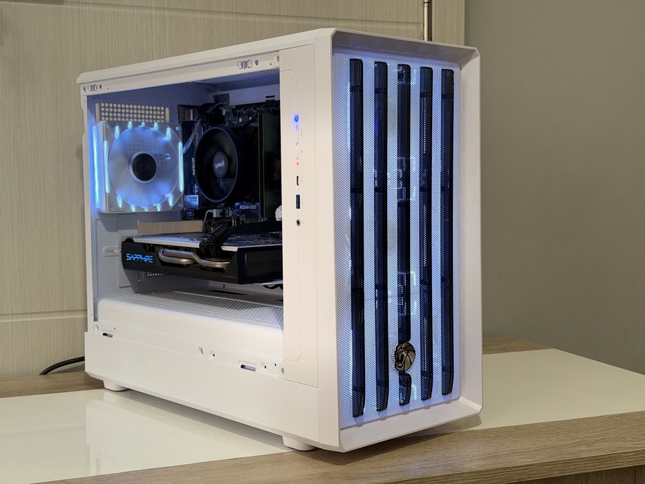 Геймърски компютър Ryzen 5 2400G,RX570,8GB  RAM