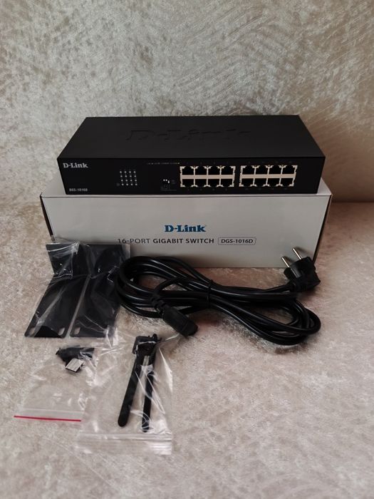Суич D-Link DGS-1016D, 1000Mbps, 16 порта, 16x 10/100/1000 Mbps