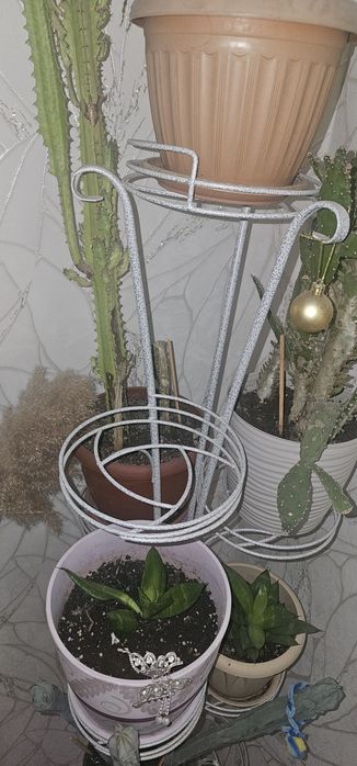 Подставка для цветов