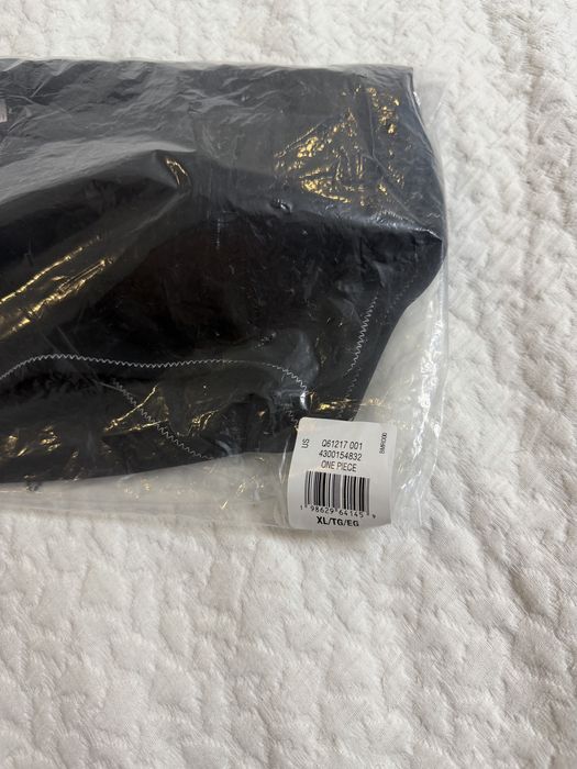 Продам купальник Calvin Klein XL