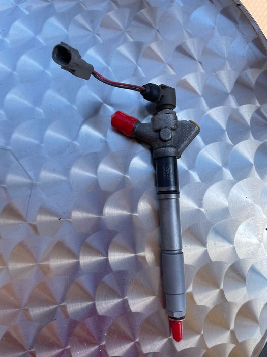 Дюза за Lexus is 220d