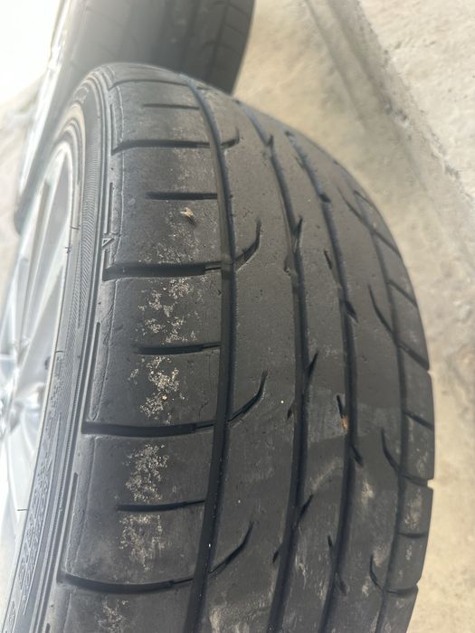 Диск 18 от Toyota с покрышками