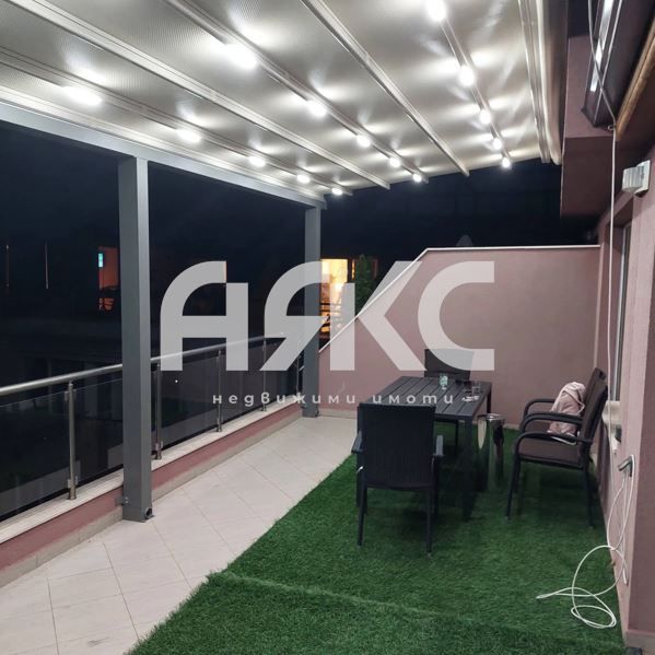 Тристаен обзаведен апартамент под наем в кв. Студентски град