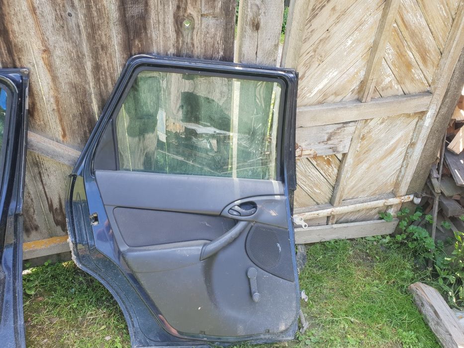 Vand 4 portiere ford foscus plus haion