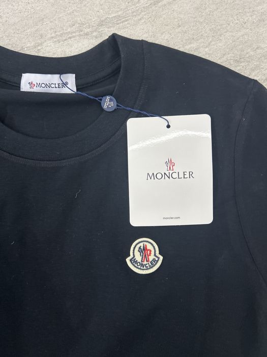 Черна Moncler тениска